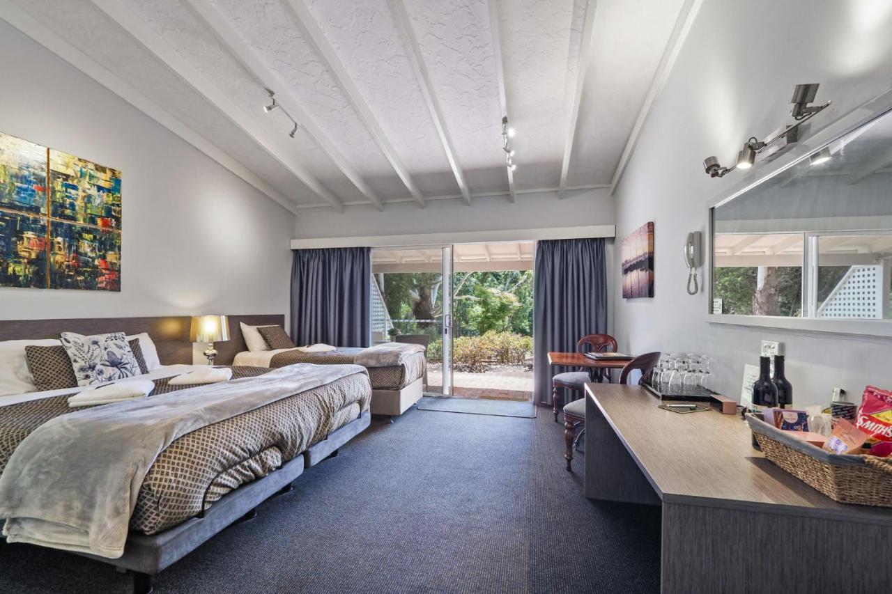 Forest Lodge Resort Pemberton Esterno foto